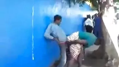 آماتور در ویدیو سکس سلنا گومز جوراب ساق بلند سیاه